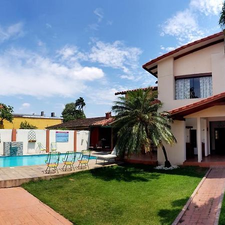 Lili'S Hostel Санта Крус де ла Сиера Екстериор снимка