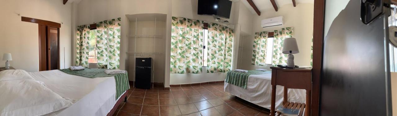 Lili'S Hostel Санта Крус де ла Сиера Екстериор снимка